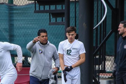 Merlin Villagómez, DT universitario y estuvo en equipos de la MLS.