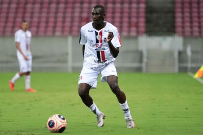 Jean Carlos Quiñónez firmó contrato con Liga de Quito hasta el final de la temporada 2022.