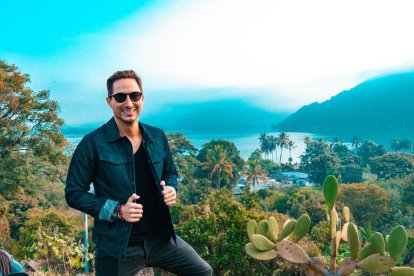 Eduardo estuvo ‘camellando’ en el segmento de Combate de RTS.