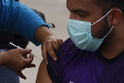 En todo el mundo se registran 18,7 millones de casos de covid-19.