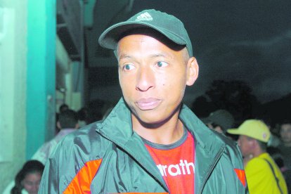 Jerson Stacio en el 2007 dejó el fútbol por tener problemas en el corazón.