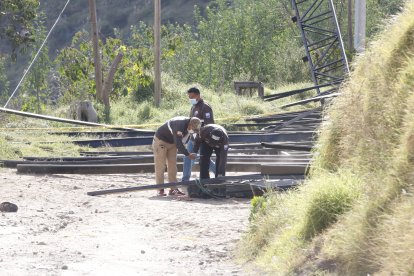 El día anterior a la tragedia unos andamios se habían caído, según contó una moradora que vive cerca.