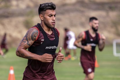 Sergio López llegó la temporada pasada a Barcelona, por pedido de Fabián Bustos.