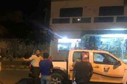 La policía estuvo indagando la presunta confusión de ataúdes.