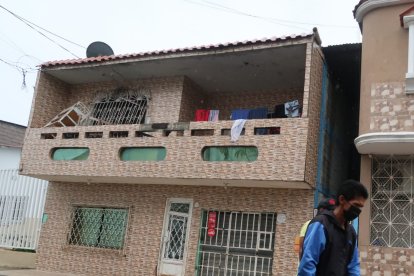 La víctima habría sido golpeada con un tubo y un palo. Además lo habrían electrocutado.