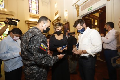 El nuevo comandante tuvo el primer acercamiento con autoridades de Guayaquil.