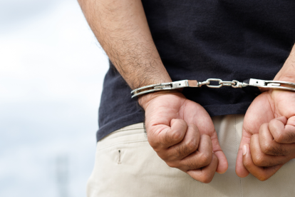 Referencial. La Fiscalía procesó a dos miembros de una banda de siete delincuentes. Sucedió en Lomas de Sargentillo.