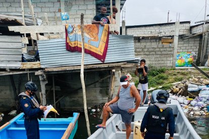 El operativo se desarrolló en el estero Covina, en el sector de Puerto Licita.