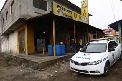 El fallecido sería es uno de los causantes del robo al local. La Policía realiza las investigaciones para identificar a las otras personas que participaron en el hecho”.