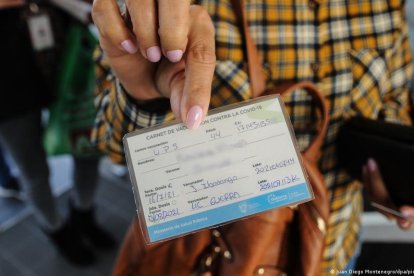 El certificado físico sigue teniendo validez, pero las autoridades recomiendan invocarlo en los aparatos electrónicos.