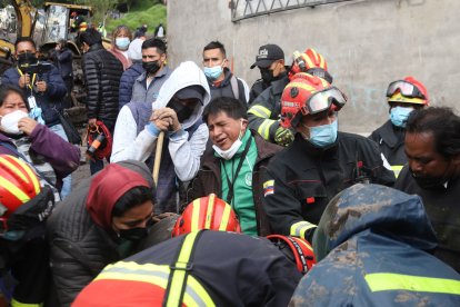 Vecinos de La Gasca reconocieron a sus familiares en las labores de búsqueda.