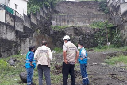 El martes 8 de febrero personal municipal acudió al lugar del deslizamiento para verificar su gravedad.