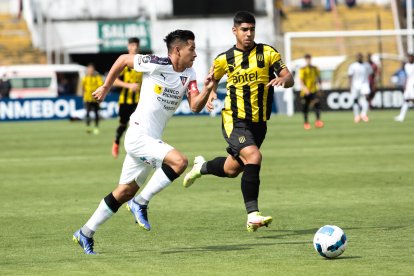 Peñarol derrotó a Liga de Quito en la Libertadores Sub-20.