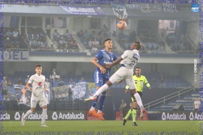 Emelec y Millonarios no se hicieron daño en el primer tiempo.