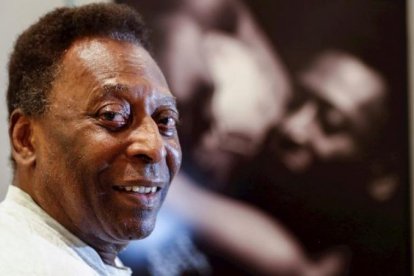 El exdelantero brasileño afirma que goza de buena salud en estos días.