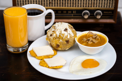 Hay que saber combinar los alimentos para que hagan match en San Valentín.