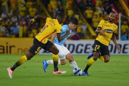 Barcelona empata con Torque en Guayaquil.