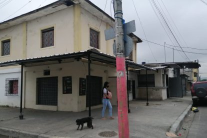 La víctima fue trasladada a un centro hospitalario.