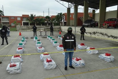 En uno de los decomisos se detectó 1,5 toneladas de clorhidrato de cocaína en contenedores.