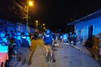 Guillermo Maldonado y su hijo fueron asesinados afuera de su casa en Pasaje.