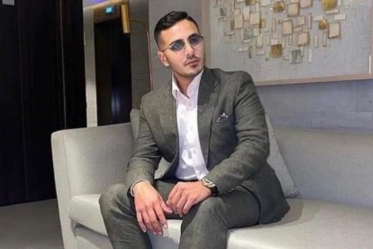 El drama continúa. El protagonista del documental de Netflix pese a que eliminó su cuenta de Instagram ha ganado fanáticos.