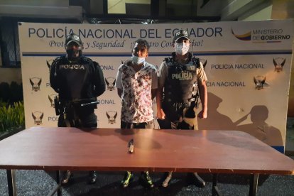 El sospechoso registra antecedentes penales, entre ellos uno por homicidio.