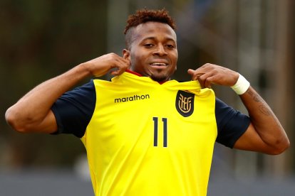 La FEF hizo oficial la noticia de que la selección ecuatoriana de fútbol medirá a la Albiceleste en el estadio Monumental.