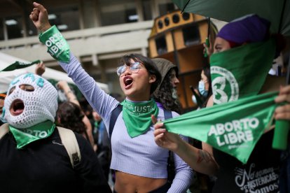 Colombia aprobó el aborto hasta la semana 24.