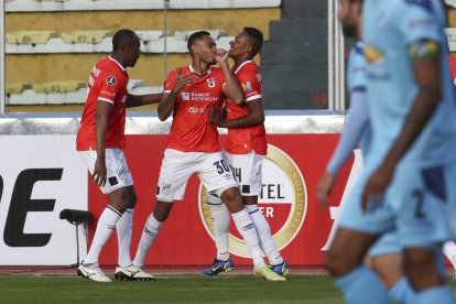 Toda la alegría de Ismael Díaz y su gol en el 1-1 entre Católica y Bolívar.