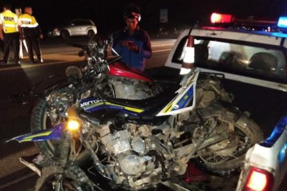 El fiscal Hugo García ordenó retención de las dos motos y el tráiler involucrados en los accidentes.