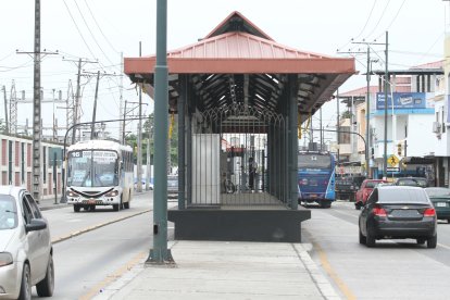 Los habitantes del suburbio se preguntan cuándo funcionará.