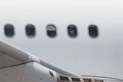 Llegó el primer vuelo humanitario desde Europa, Trae 248 ecuatorianos.