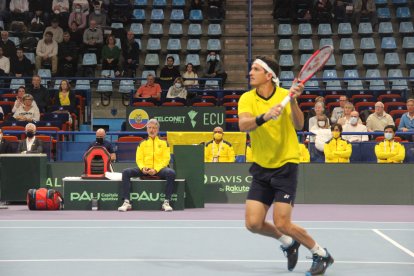 El tenista ecuatoriano Emilio Gómez cayó ante el francés Arthur Rinderknech por 6-2, 7-5.
