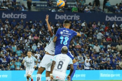 Hubo empate entre Emelec y Guayaquil City en el Capwell.