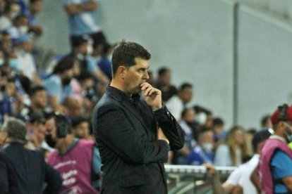 Ismael Rescalvo no pudo alcanzar con Emelec su tercera victoria al hilo, en la LigaPro 2022.