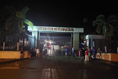 A las 20:00, el afectado fue ingresado en el hospital del Seguro Social.