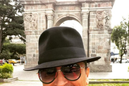 Elvis Crespo está de visita en Ecuador.