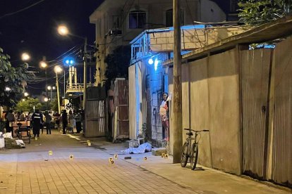La policía estima que las dos muertes en el barrio Adolfo Bucaram ocurrieron en reacción al asesinato de un adolescente de 15 años, en Puerto Bolívar.