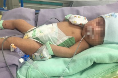 El pequeño, cuando tenía un mes y medio de nacido.