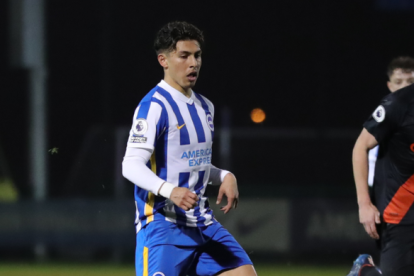 Jeremy Sarmiento fue titular en el triunfo del Brighton Sub 23 ante el Everton.