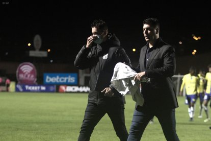 Ismael Rescalvo fue autocrítico, luego de la derrota que sufrió Emelec ante Gualaceo.