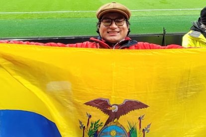 Ronald Collante es un ecuatoriano apasionado por la Premier League.