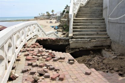 Esta es una de las áreas más afectadas por los fuertes oleajes.