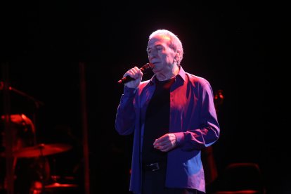 El artista  interpretó 23 canciones durante el show.