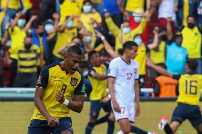Carlos Gruezo, una de las figuras del equipo de Gustavo Alfaro.