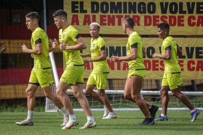 Barcelona después de ganar a Católica 2-1 regresó a los entrenamientos pensando en la Copa Sudamericana.