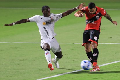 El albo hizo un buen primer tiempo, pero perdió las marcas en el complemento. Mal arranque internacional para el equipo de Pablo Marini.