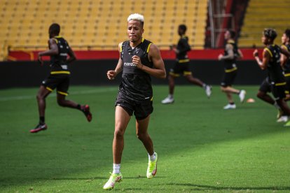 Byron Castillo estará en el 11 de Jorge Célico para el debut de la Copa Sudamericana.