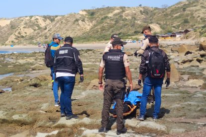 El cuerpo pertenecería a un joven quiteño que fue reportado como desaparecido hace unos días.