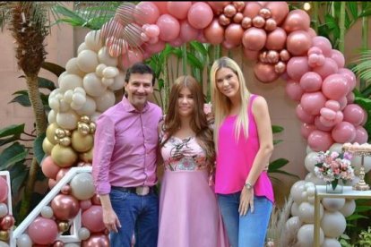 Su pasatiempo favorito es el canto. Incluso no descarta hacerlo de manera profesional, pero dice que debe estudiar.